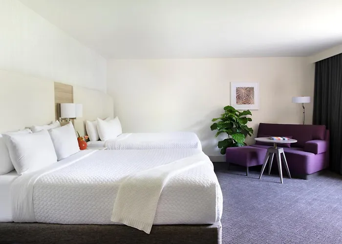 Crowne Plaza Atlanta Perimeter At Ravinia By Ihg